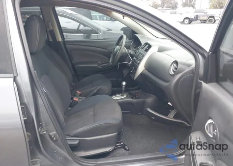 2016 Nissan Versa 1.6 Sv z USA, uszkodzony, nr VIN 3N1CN7AP9GL910264